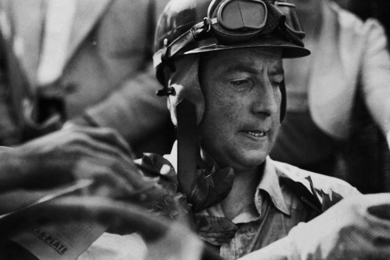 From jail to victory - LAT Archive